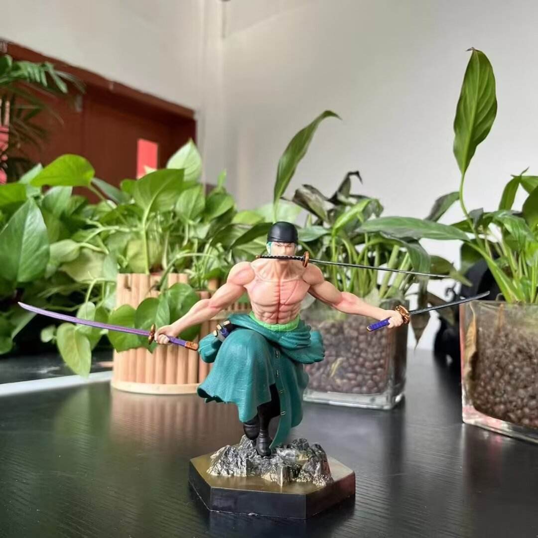 Roronoa Zoro Figurine Asura Three Daggers Flow