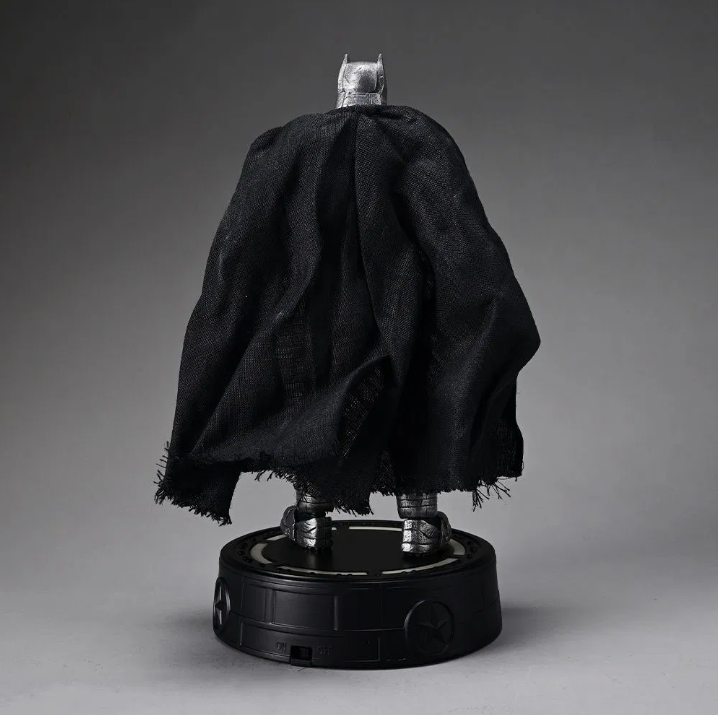 Action Figure (20 Cms)